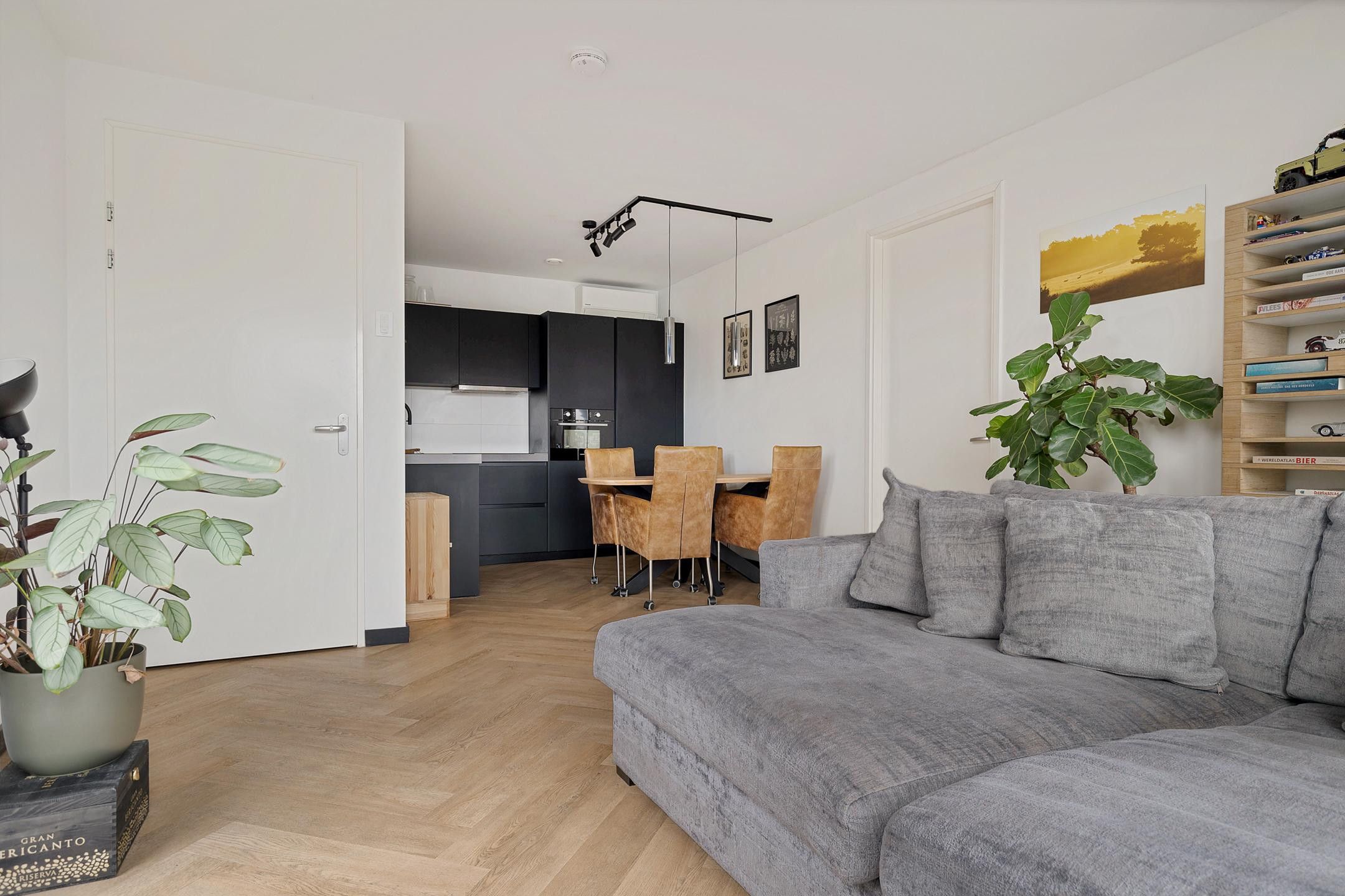 Foto 15 van Meenthoek 9-9