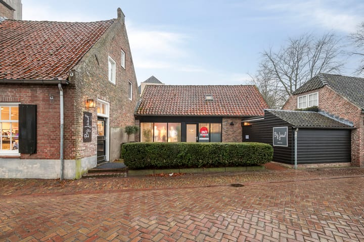 St Odulphusstraat 10