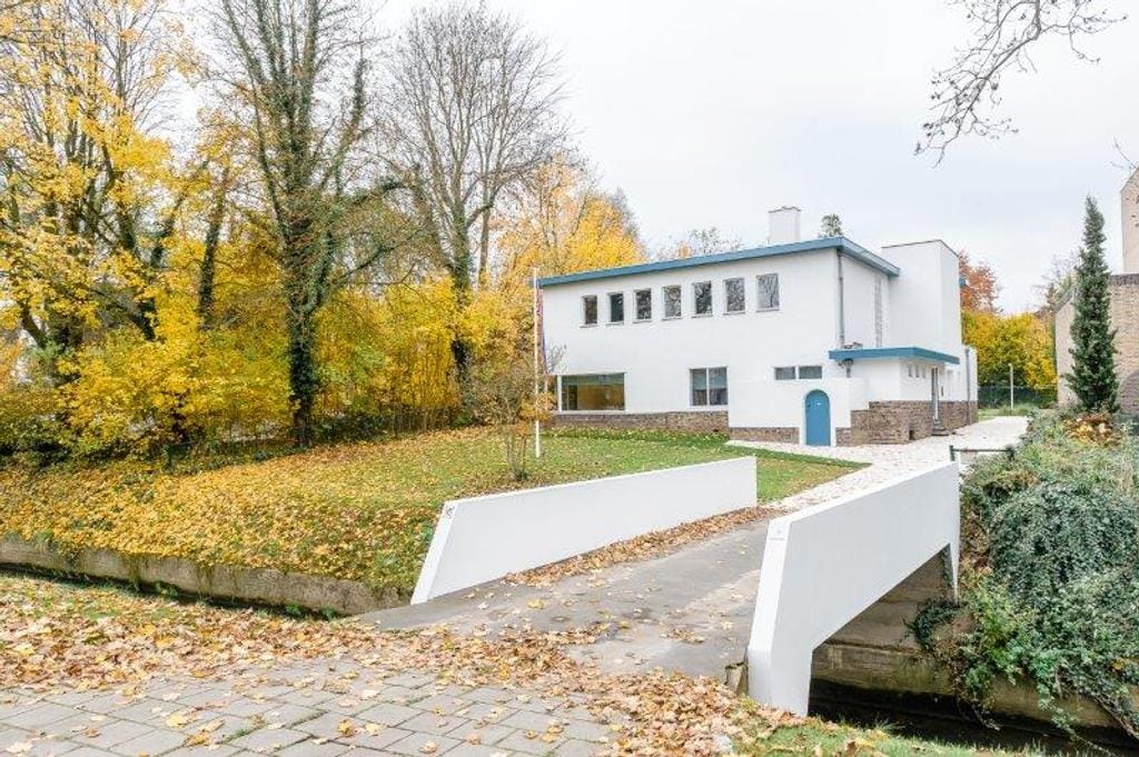 Bekijk foto 2 van Parklaan 15