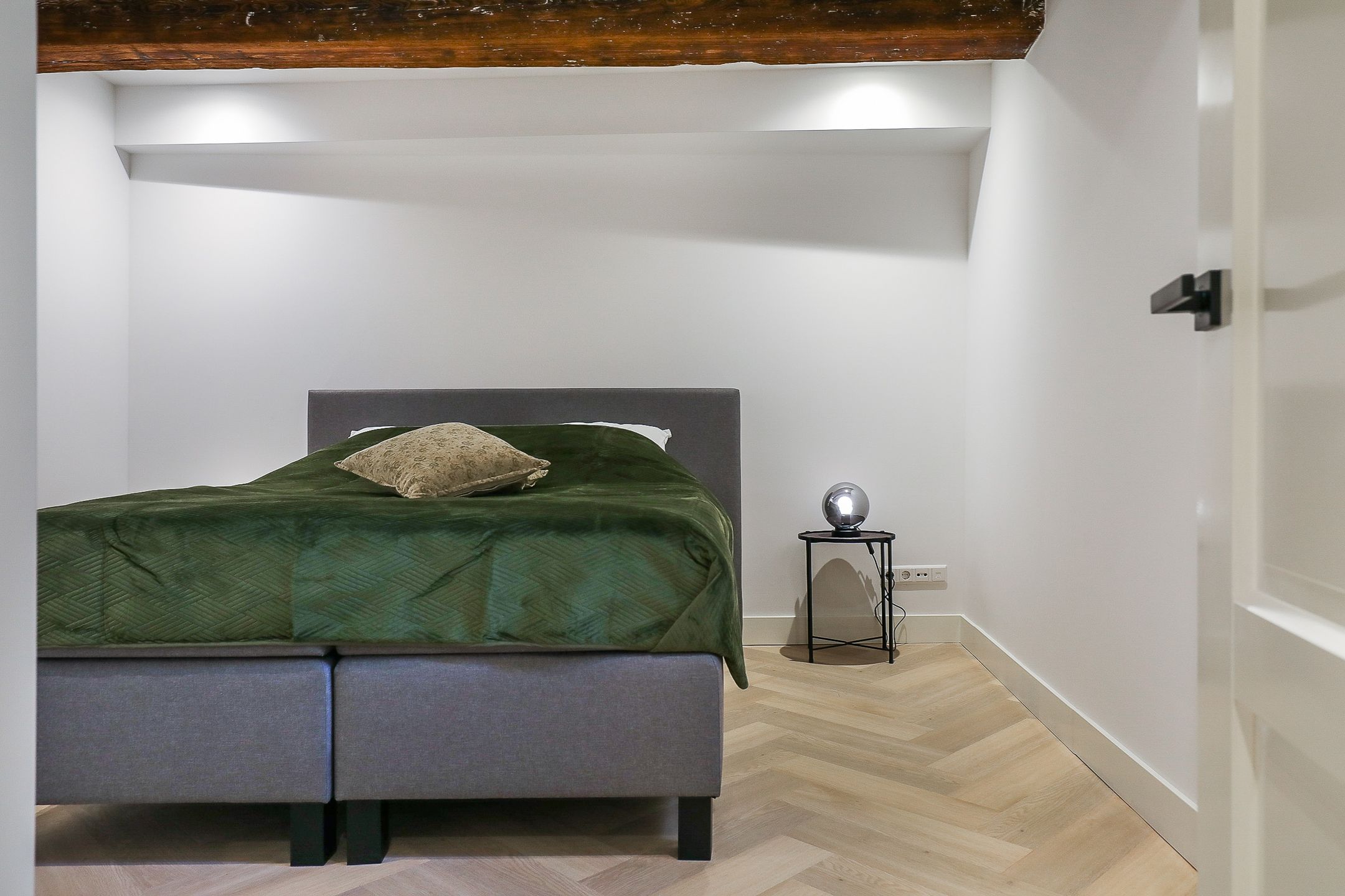 Foto 21 van Nieuwezijds Voorburgwal 18-C