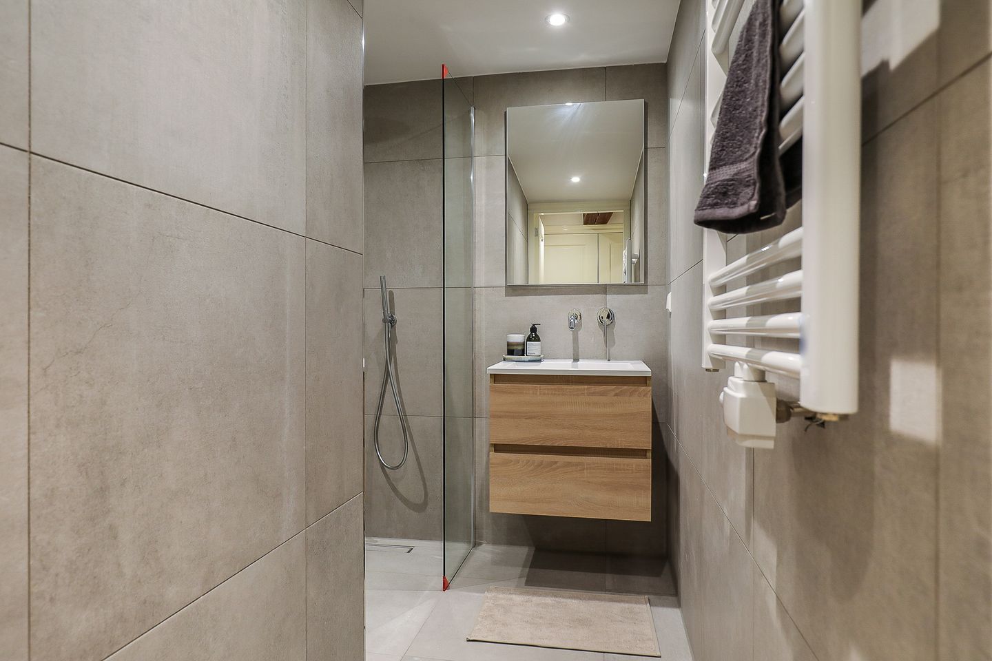 Foto 25 van Nieuwezijds Voorburgwal 18-C