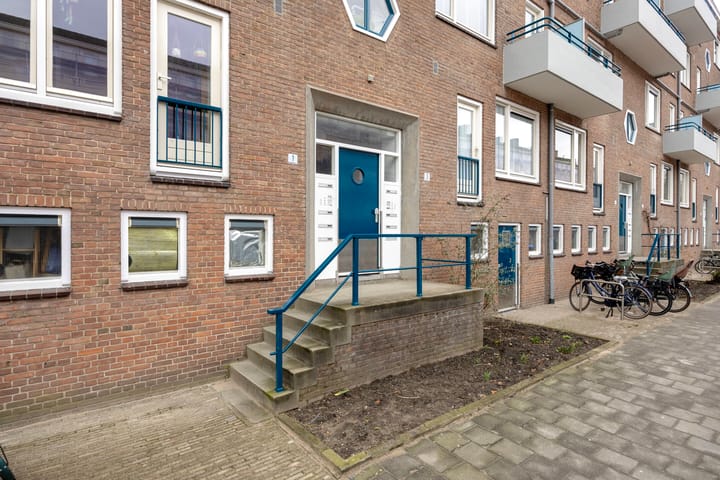 Photo 5 of Freek Oxstraat 3-1