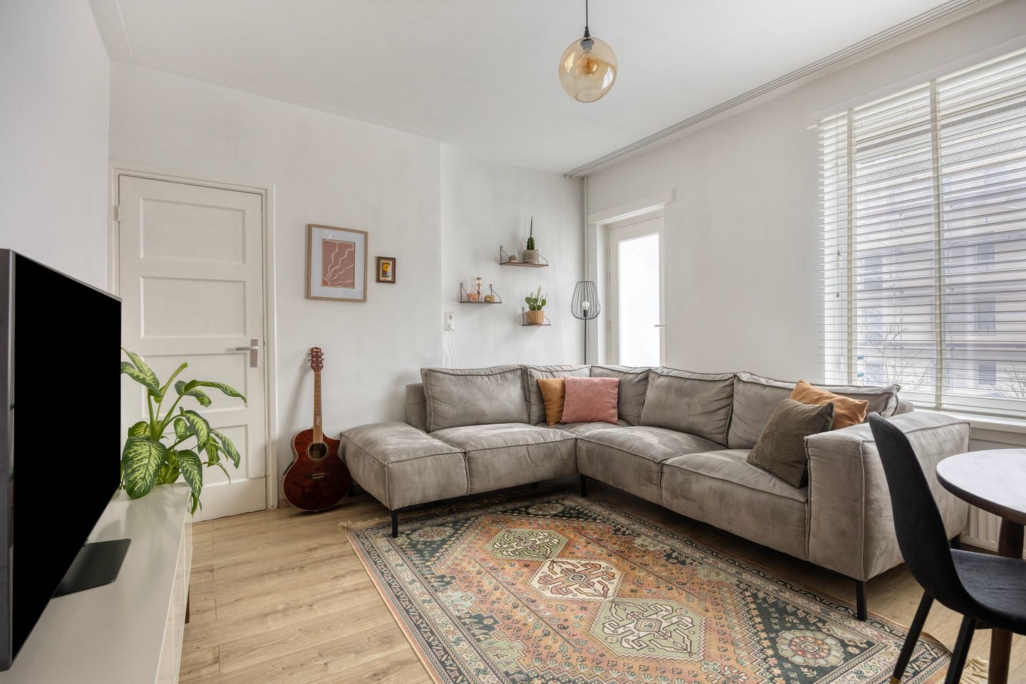 Foto 10 van Freek Oxstraat 3-1