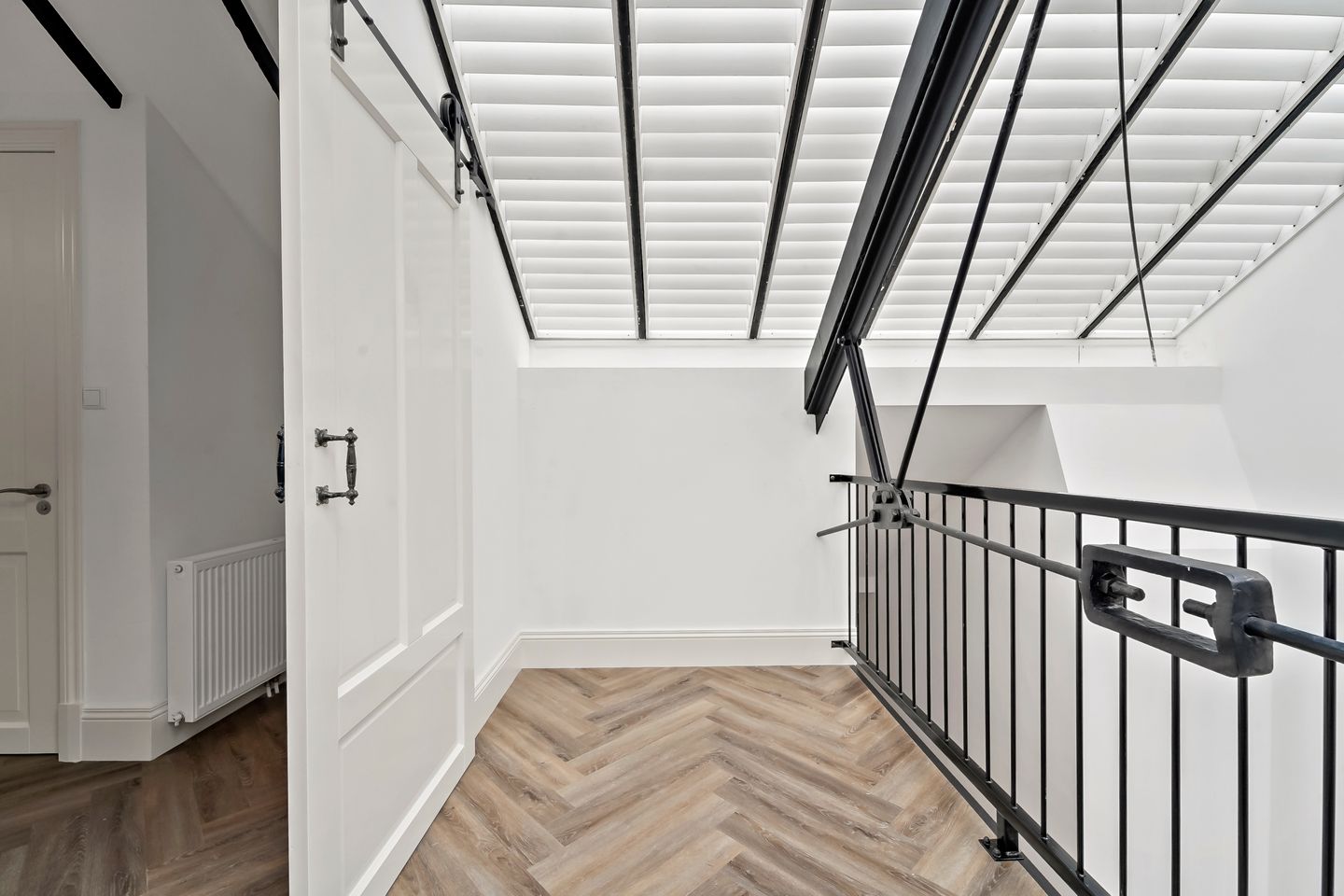 Foto 10 van Molenstraat 10-B