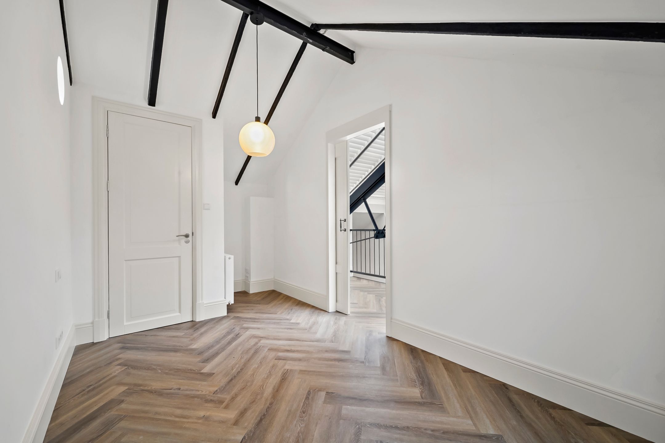 Foto 12 van Molenstraat 10-B