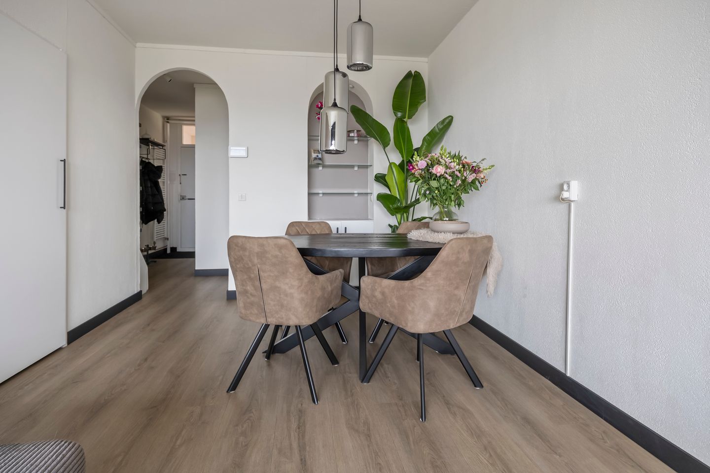 Foto 10 van Dokter van Stratenweg 667