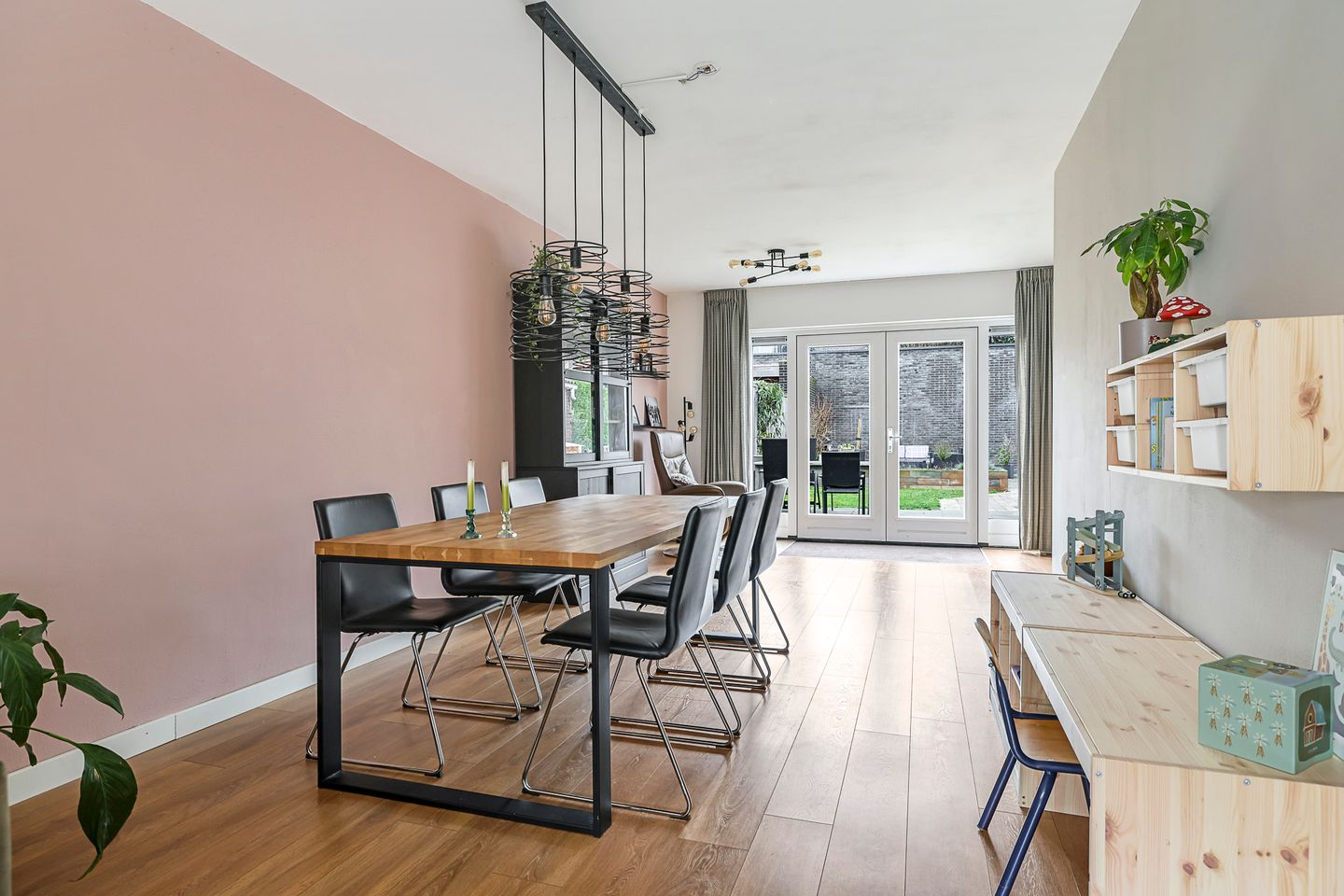 Photo 14 of Begoniastraat 24