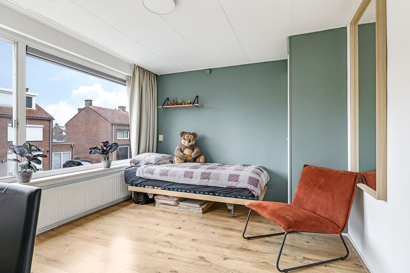 Photo 35 of Begoniastraat 24