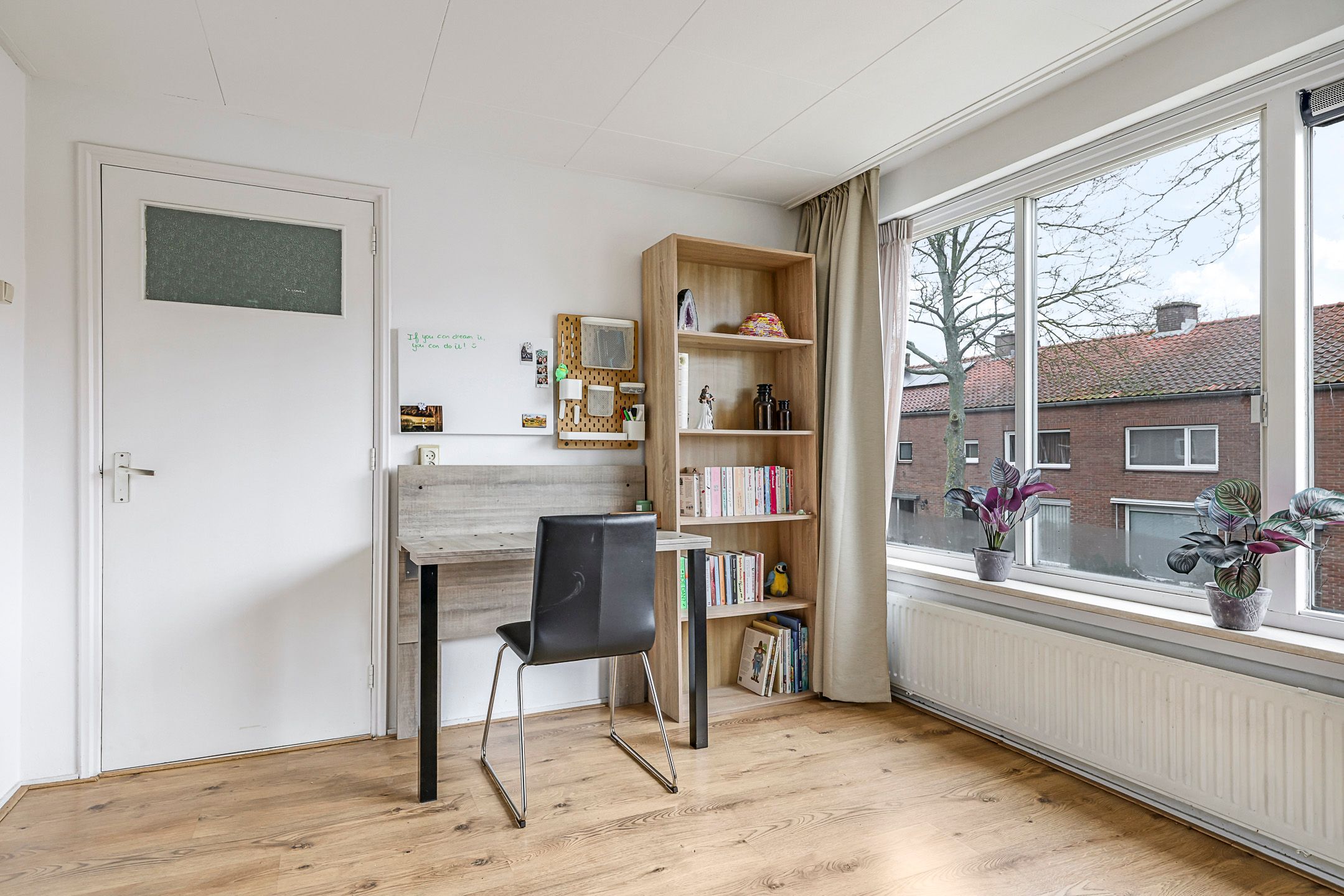 Photo 36 of Begoniastraat 24