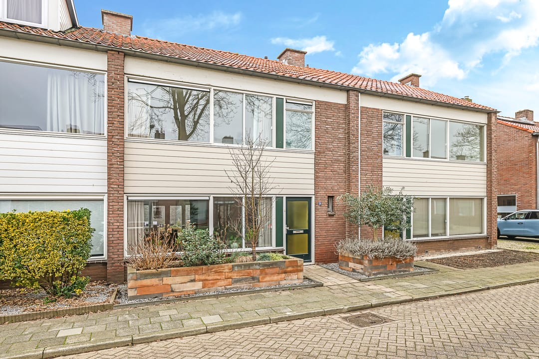 Photo 62 of Begoniastraat 24