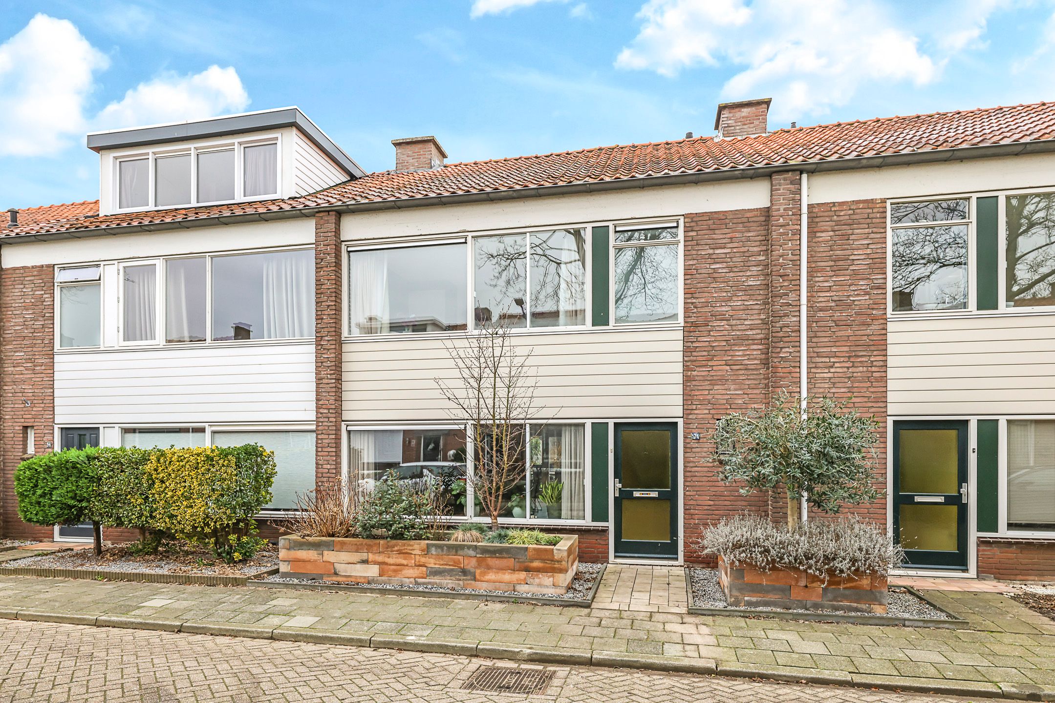 Photo 66 of Begoniastraat 24