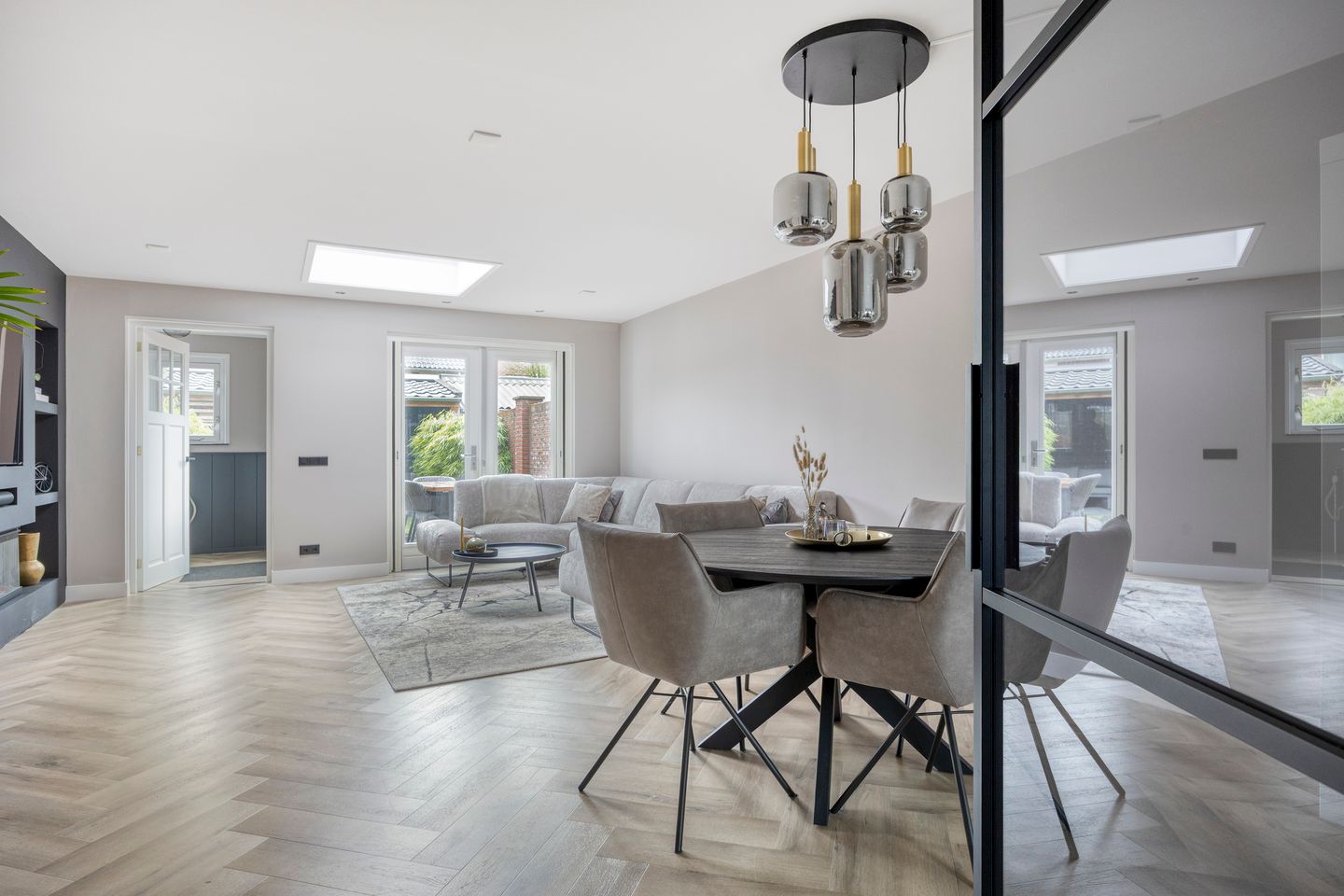 Foto 5 van Raperbeek 100