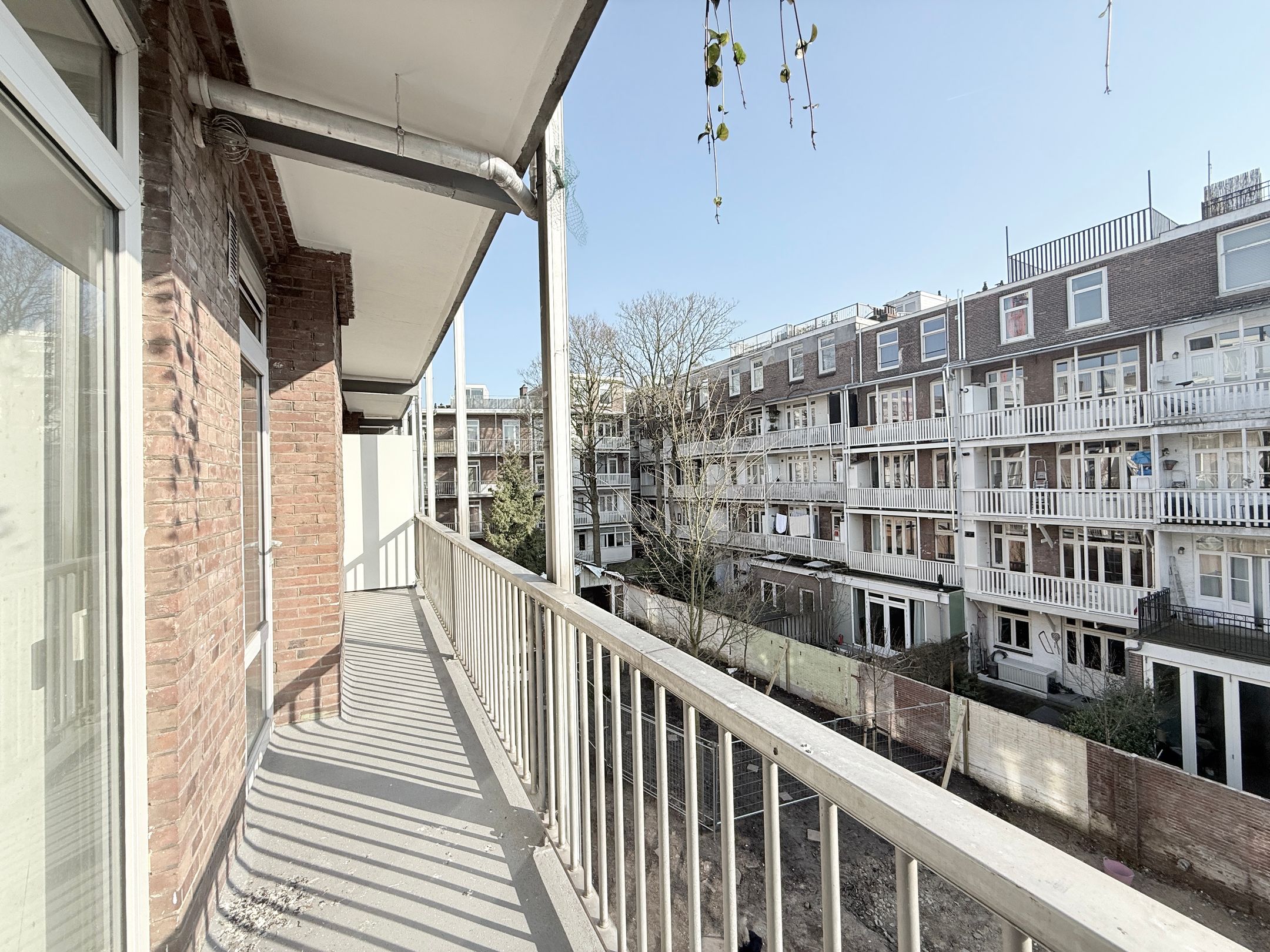 Foto 21 van Ruysdaelstraat 15-2