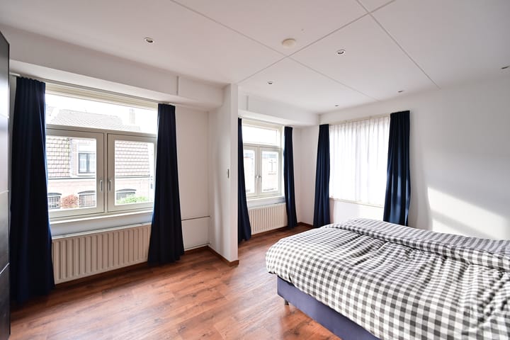 Hoekwoning te koop: Diamantstraat 57, Hilversum
