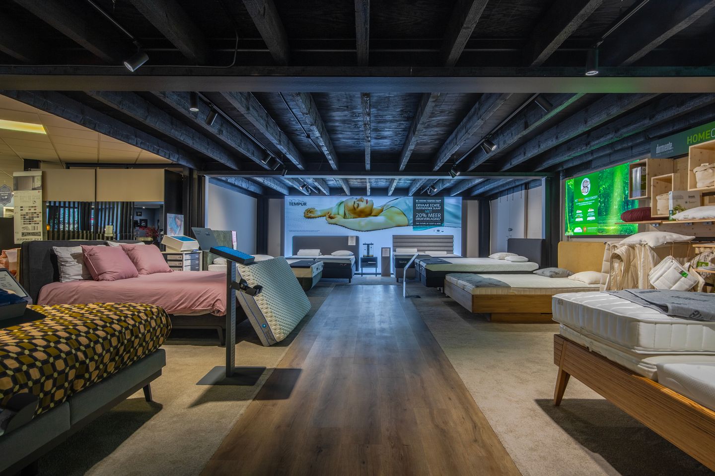 Bekijk foto 3 van Boulevard Heuvelink 24