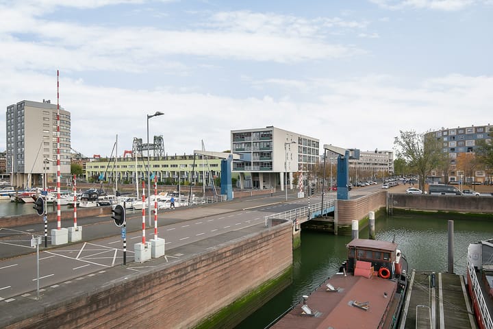 Foto 31 van Cargadoorskade 76