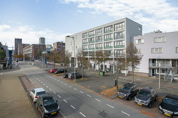 Foto 34 van Cargadoorskade 76