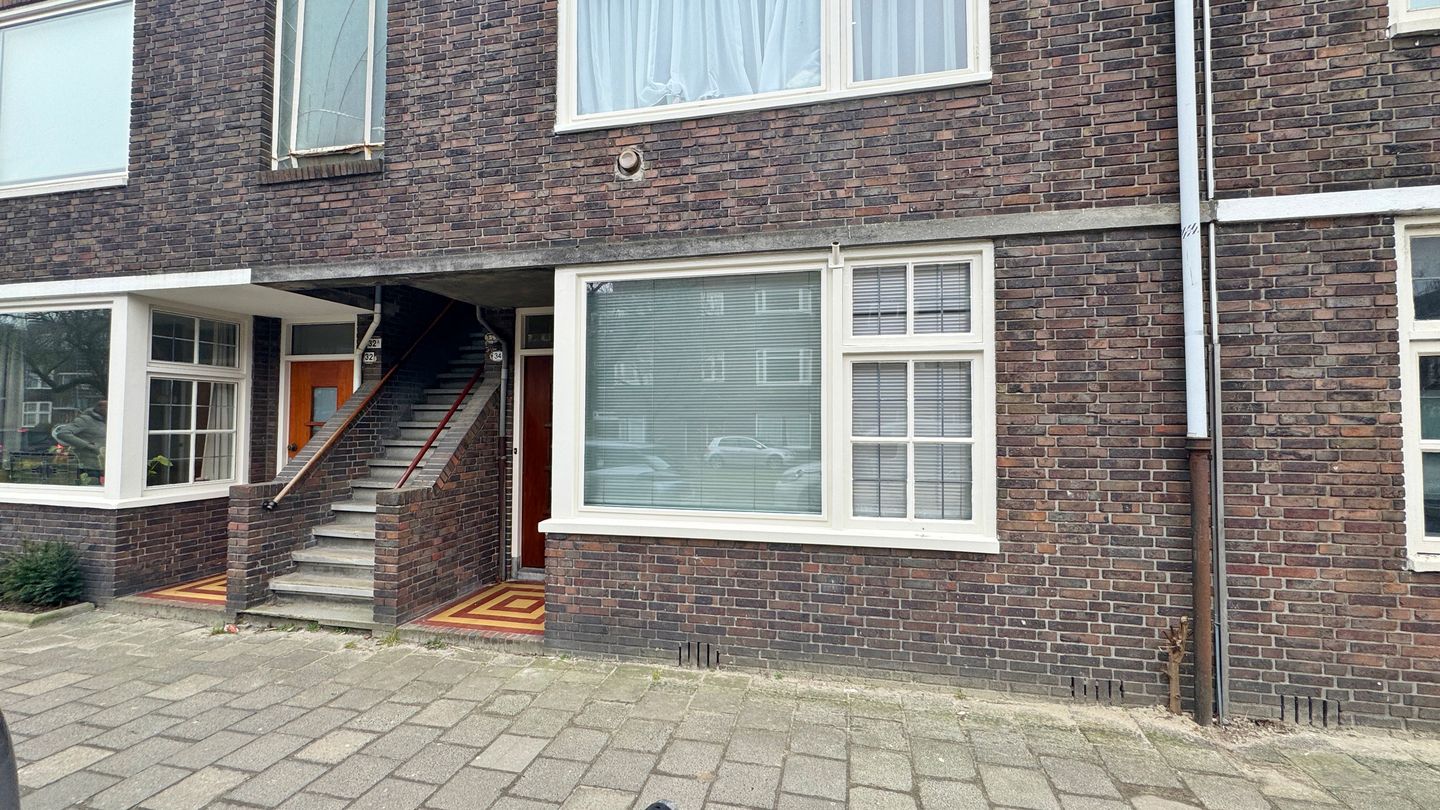 View photo 2 of J.C. Kapteynlaan 34