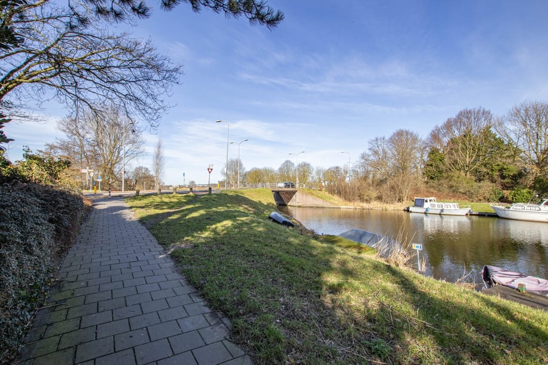 Foto 43 van Breelaan 8