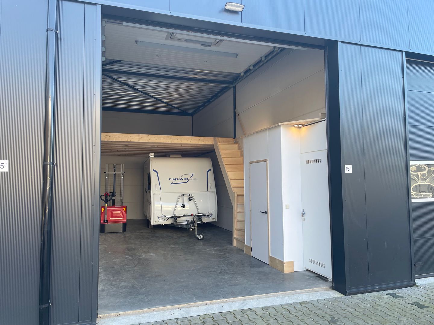 Bekijk foto 3 van De Mui 15-H