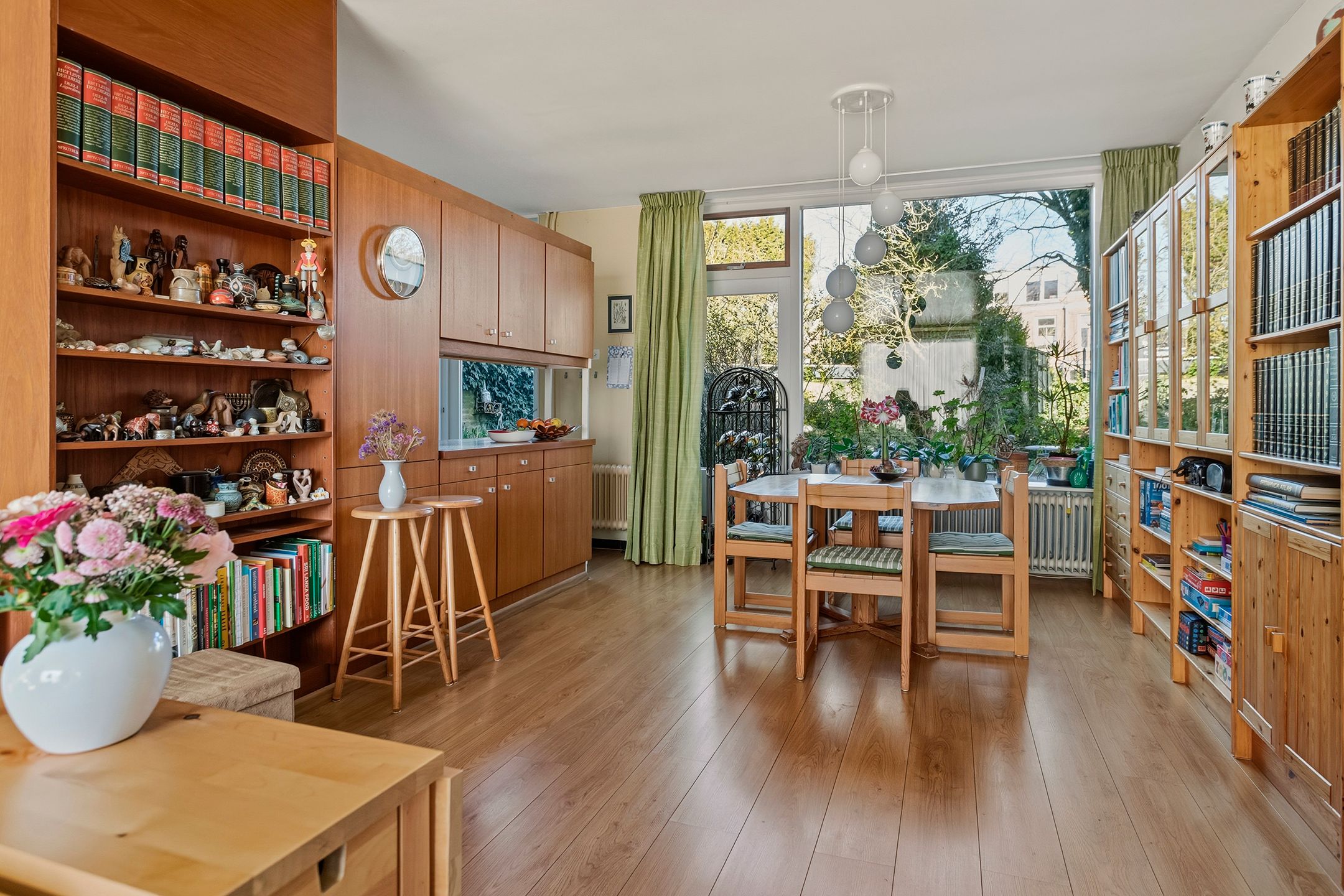 Photo 9 of Wilhelminalaan 29