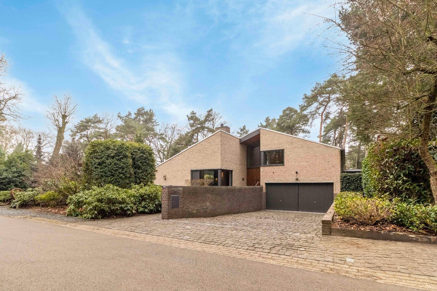 Foto 1 van Eikenlaan 1