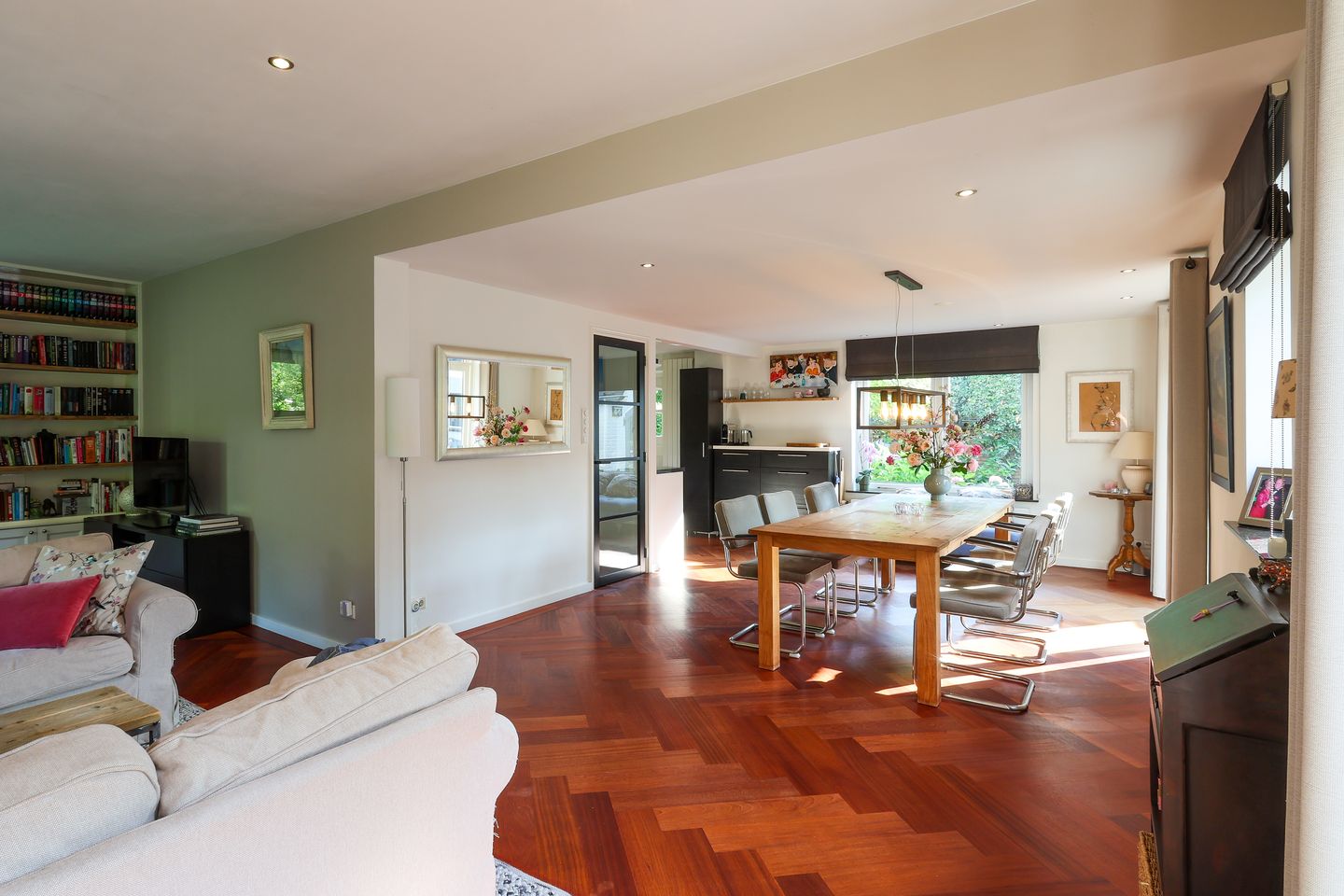 Foto 10 van Rotondeweg 26