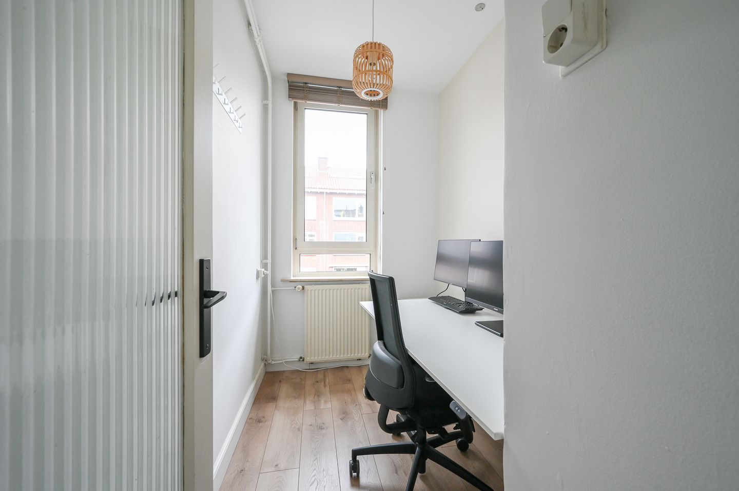 Foto 25 van Dennelaan 9