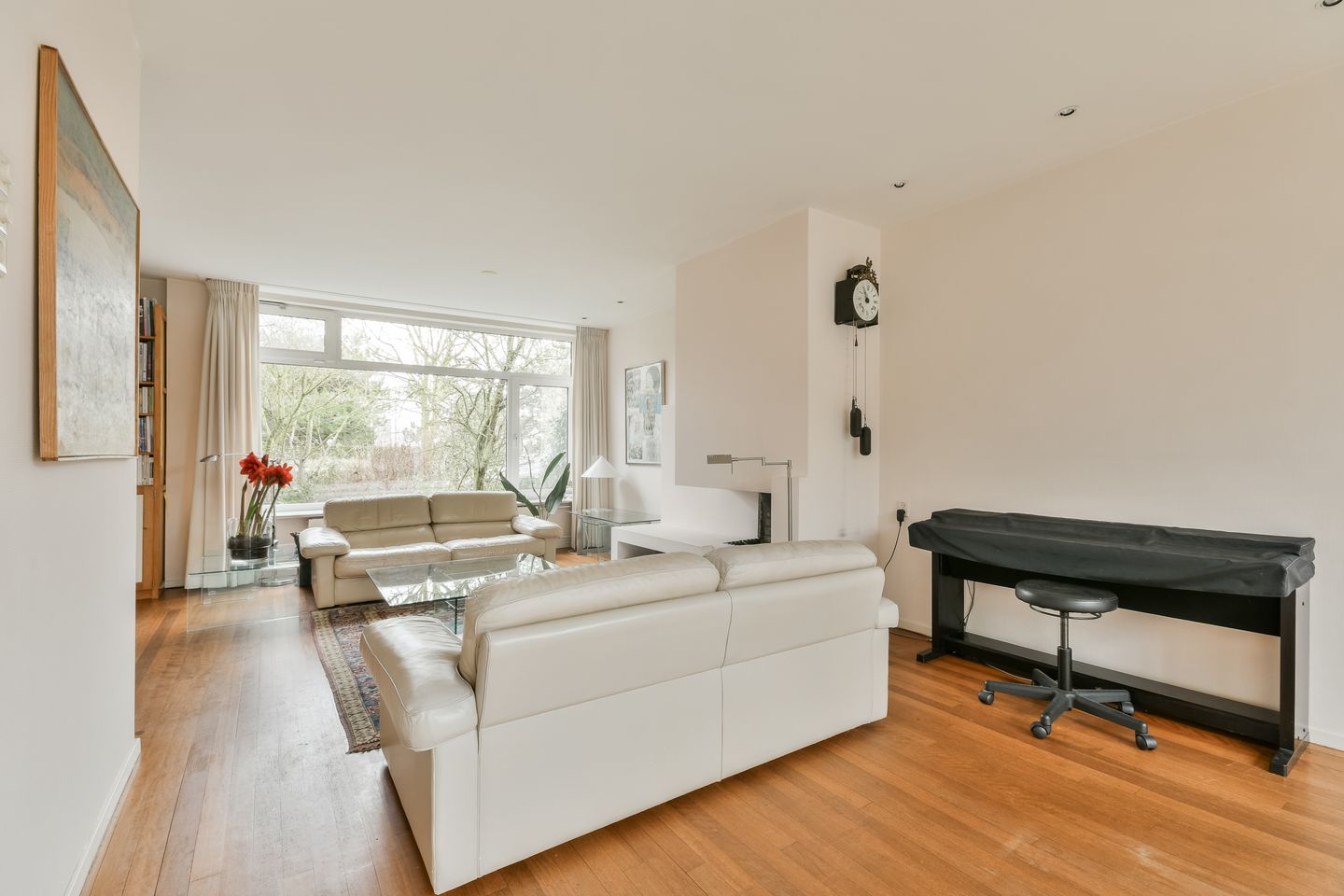 Photo 10 of Mr Troelstrastraat 31