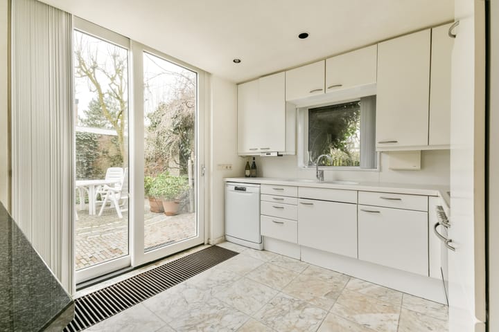 Foto 17 van Mr Troelstrastraat 31