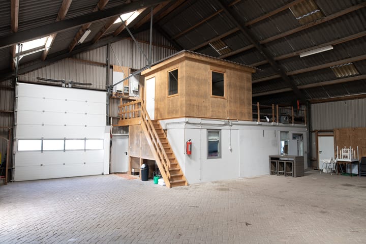 Spacious Modern Farmhouse with Large Plot and Outbuilding — 44