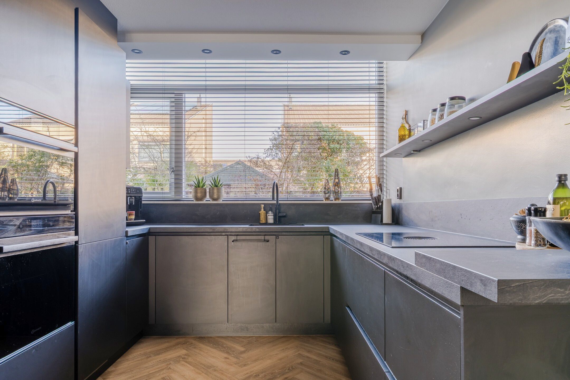 Foto 15 van Breitnerhof 147