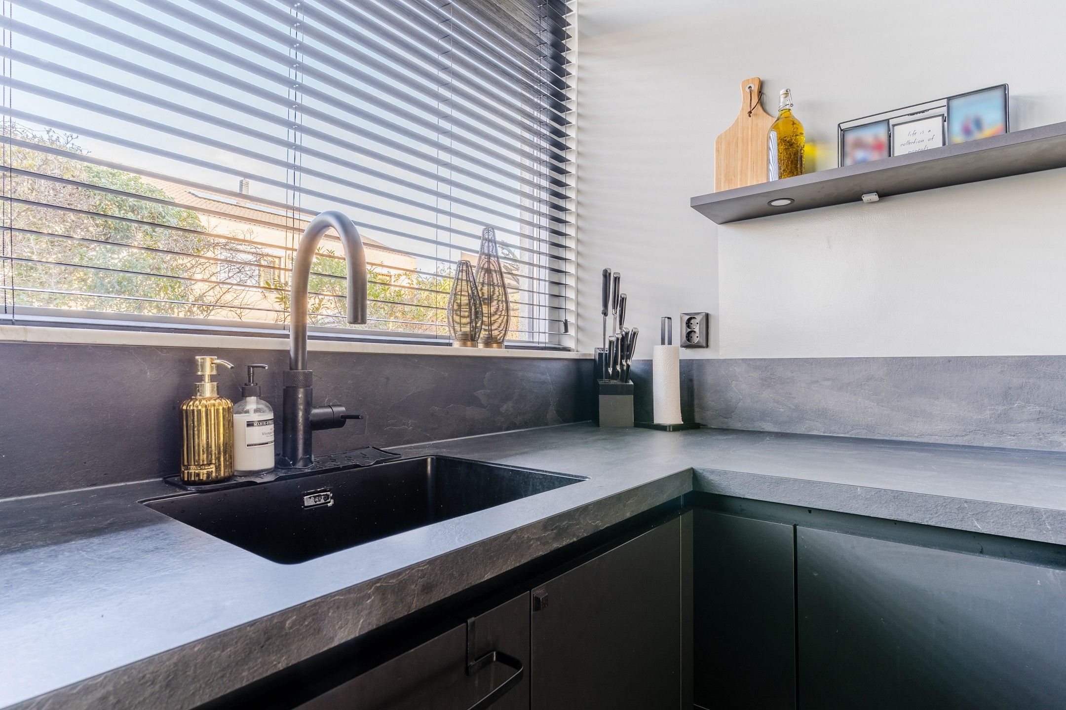 Foto 18 van Breitnerhof 147