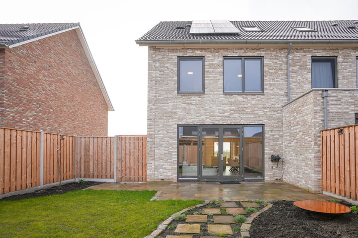Modern Corner Home with Country Views and A+++ Energy Label — 67