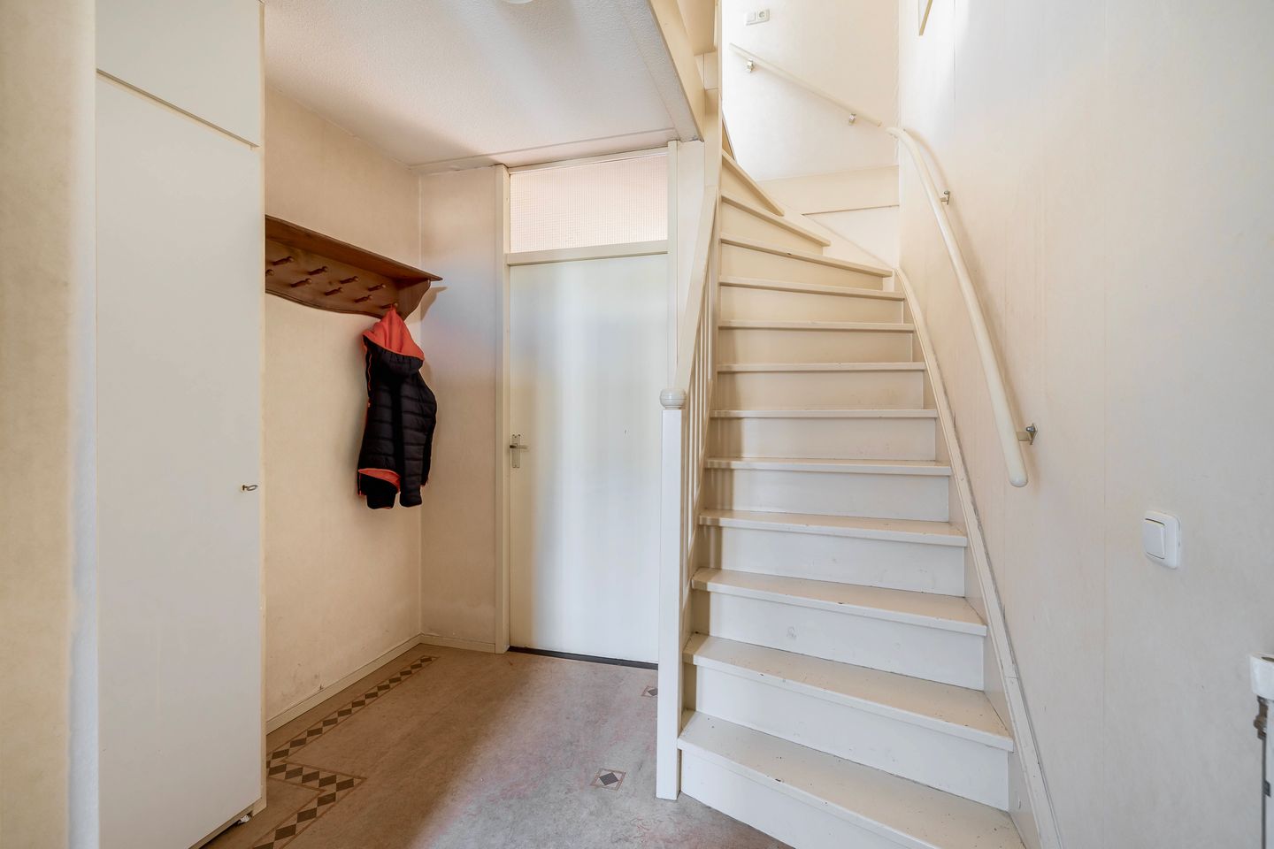 Photo 5 of Staringstraat 48