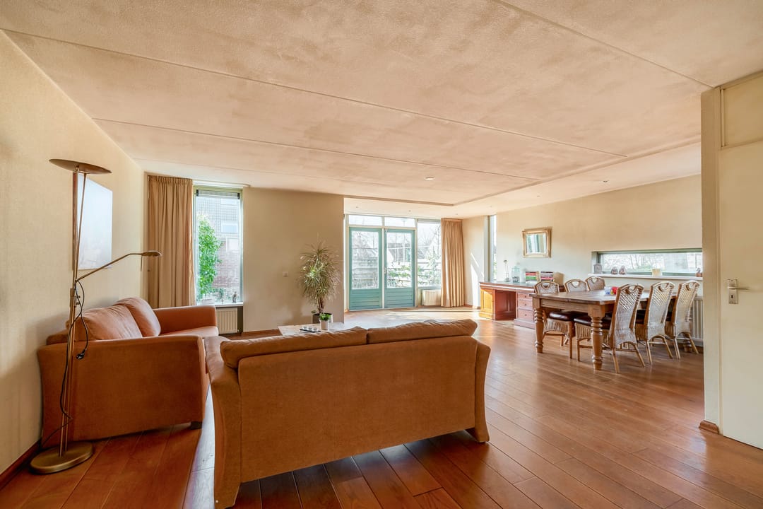 Photo 7 of Staringstraat 48