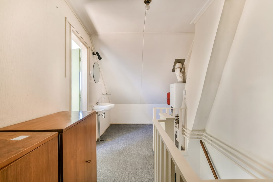 Spacious Corner House with Garage and Sunny Garden in Halfweg — 43