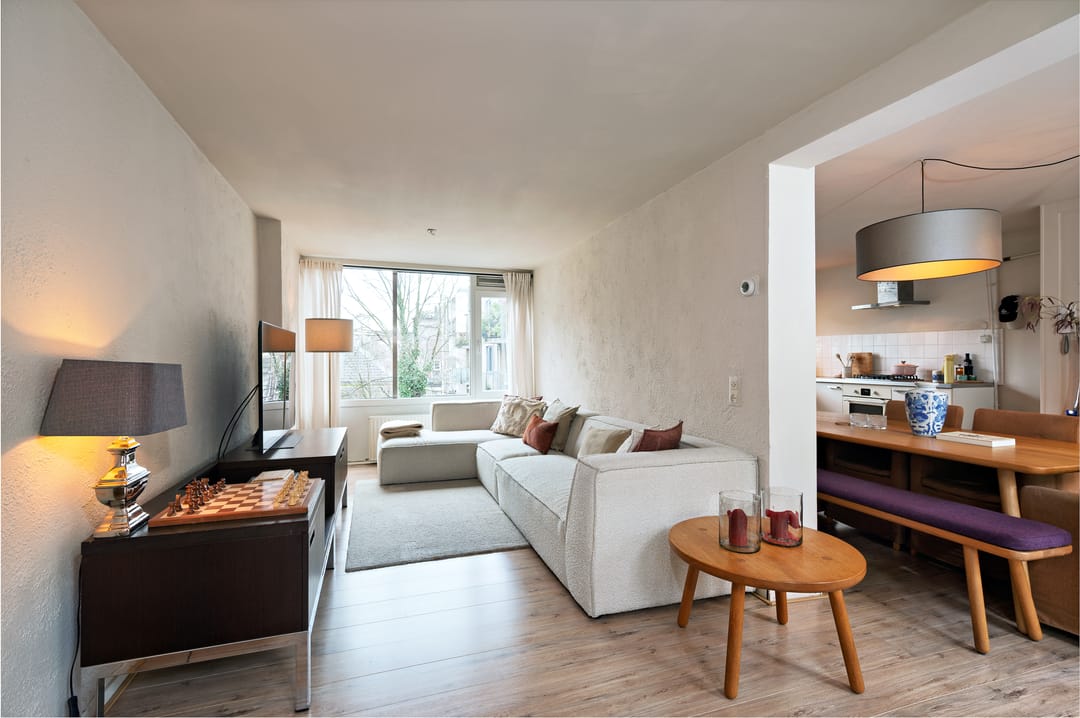 Photo 2 of Binnen Dommersstraat 16-2