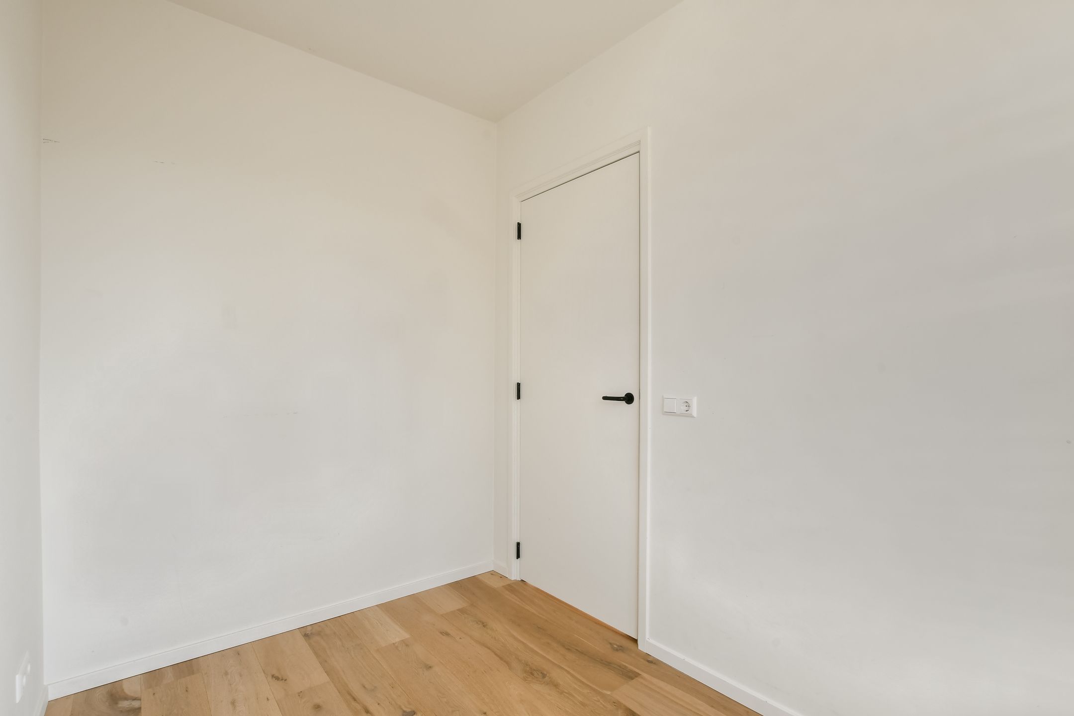 Photo 9 of Roomburgerlaan 18-A