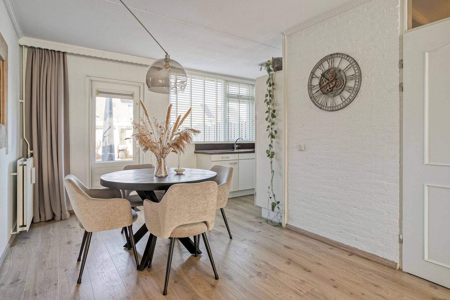 Photo 10 of Diepvoorde 1416