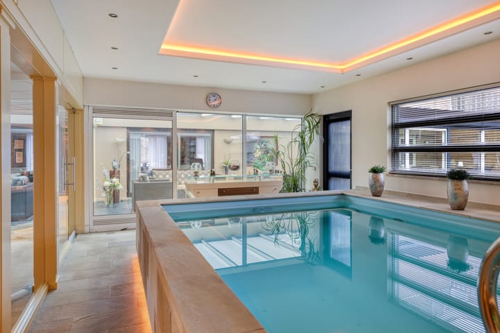 Unique Live-Work Property with Indoor Pool in Veghel Centre — 69
