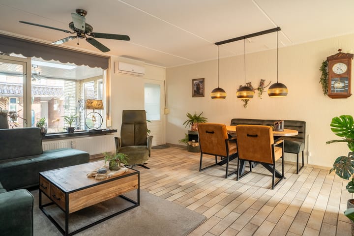 Tussenwoning te koop: Reudinkstraat 51, Enschede