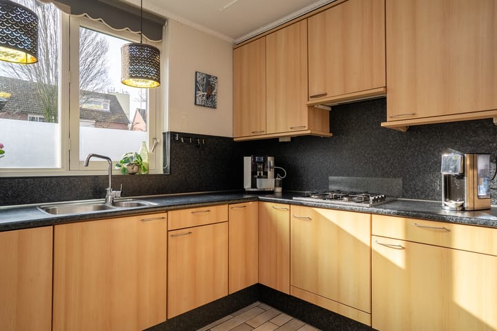 Tussenwoning te koop: Reudinkstraat 51, Enschede