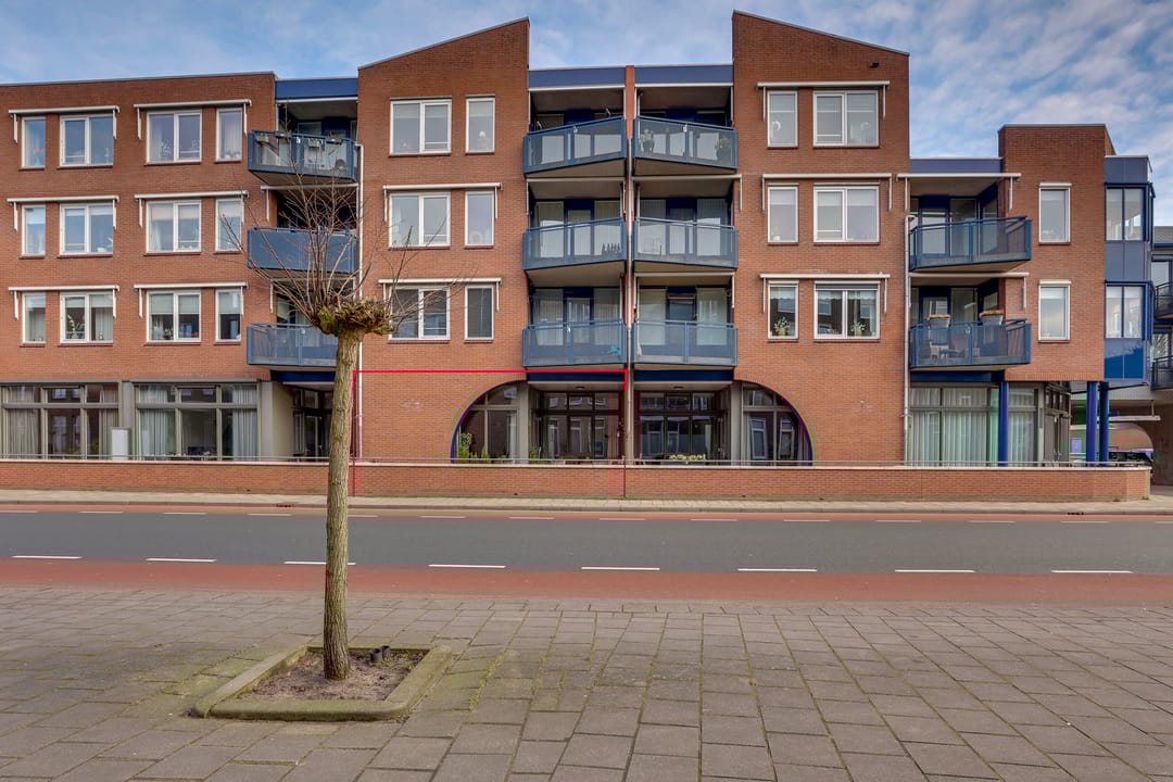 Photo 2 of Verzetsstraat 14