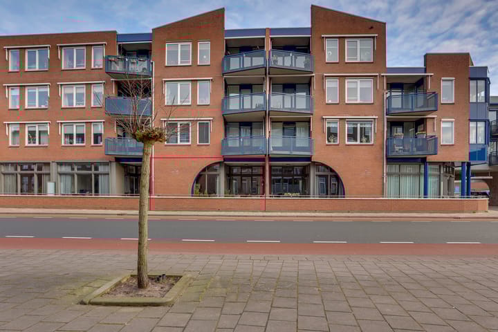 Photo 2 of Verzetsstraat 14