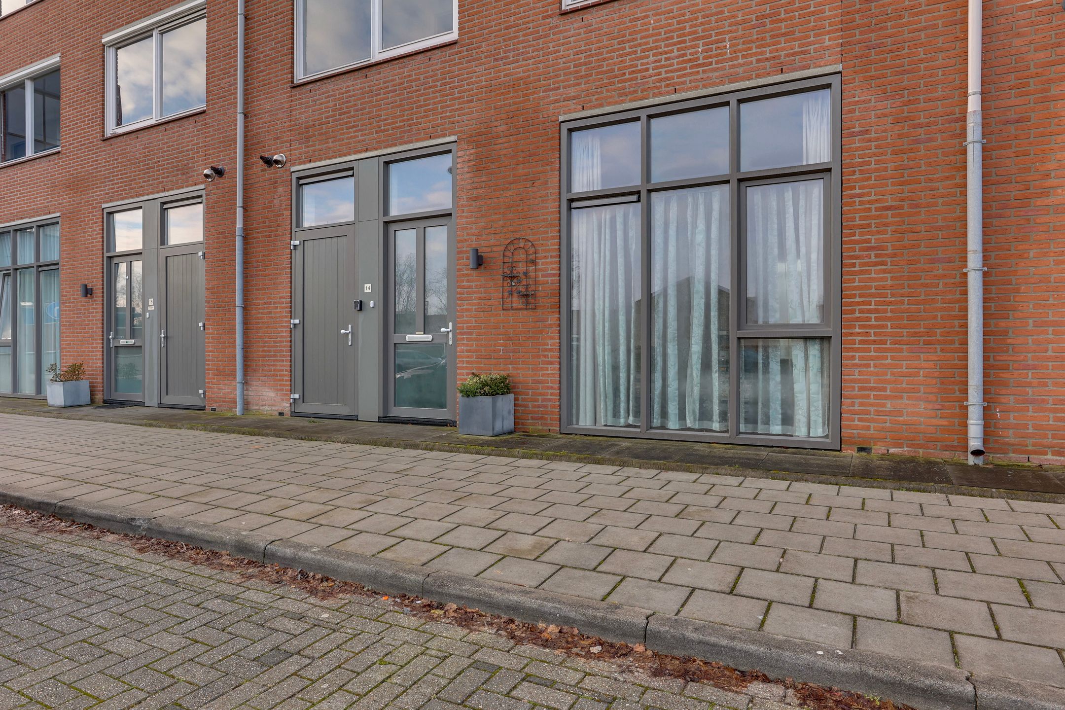 Photo 6 of Verzetsstraat 14