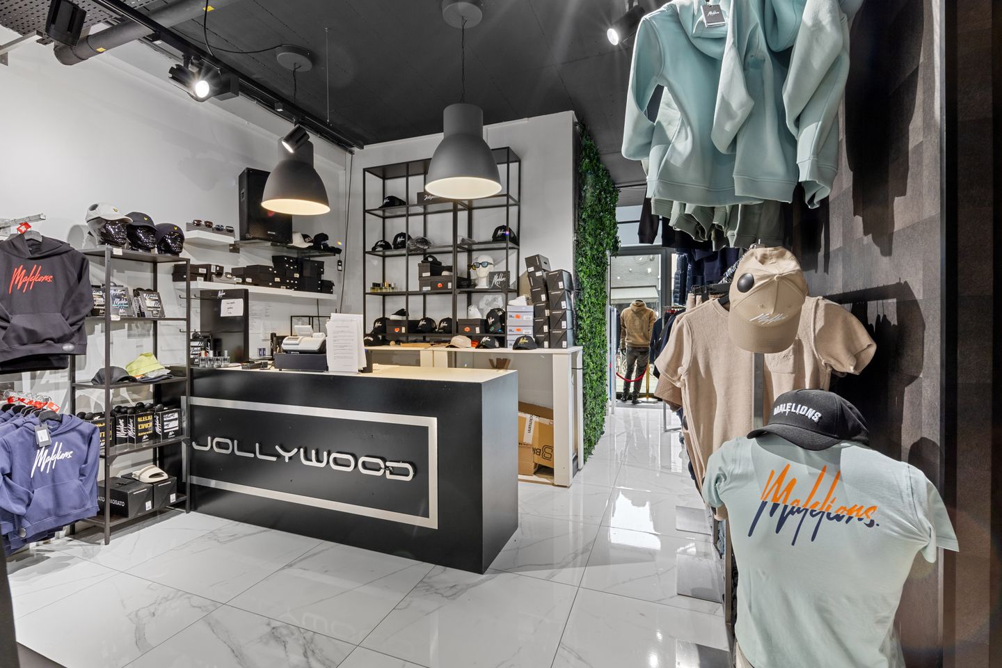 View photo 5 of Houtmarkt 152