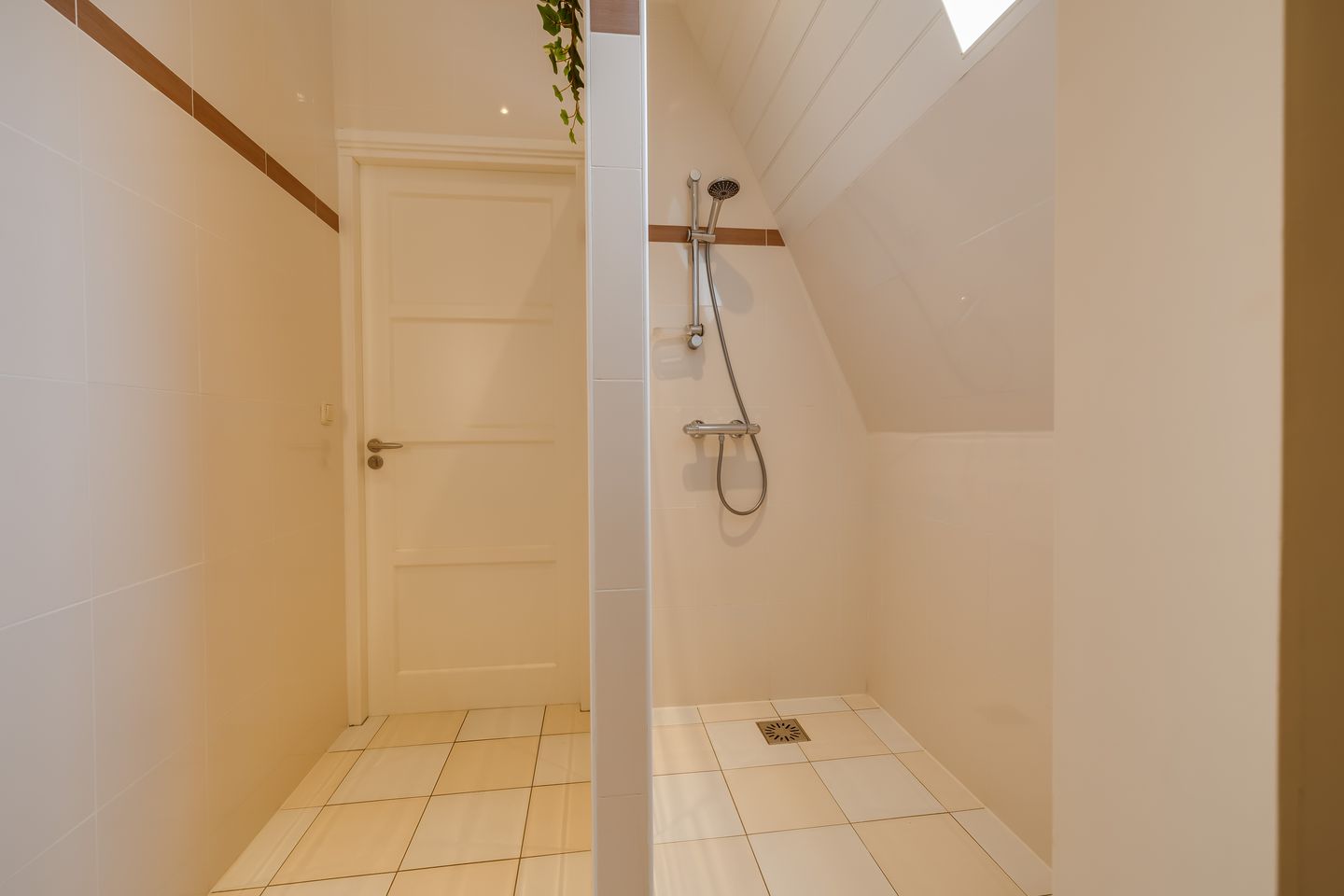 Foto 29 van Oud-Veldzichtlaan 8