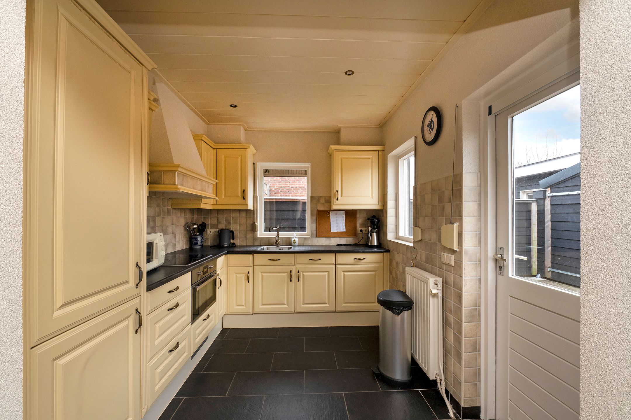 Photo 12 of Lenaertsstraat 7