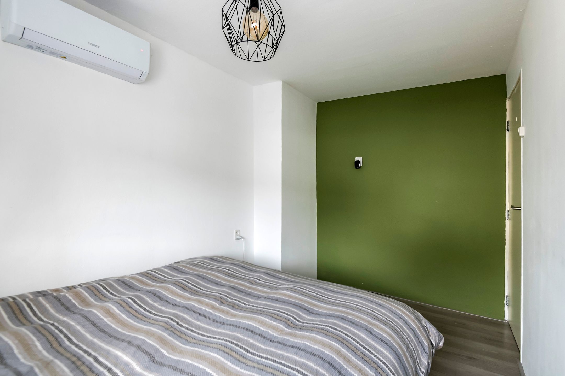 Foto 27 van Hoveniersweg 116